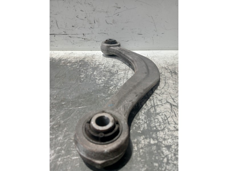 Recambio de brazo suspension superior trasero derecho para kia optima vision referencia OEM IAM 759106D01  