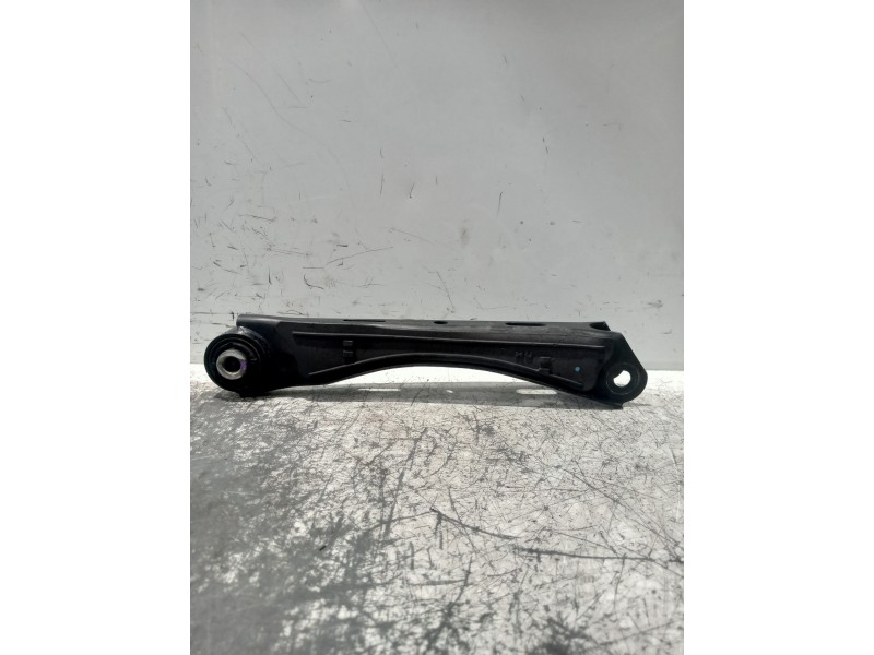 Recambio de tirante trasero derecho para kia optima vision referencia OEM IAM 55260I6700  