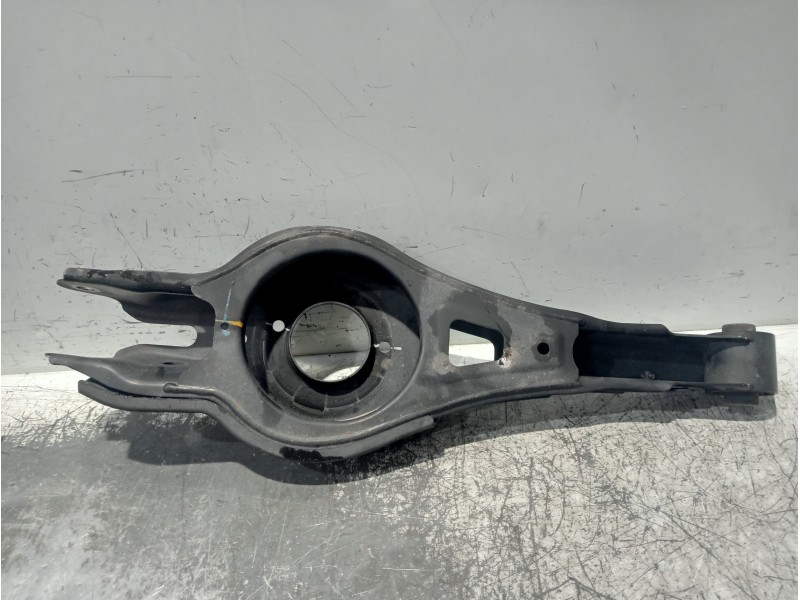 Recambio de brazo suspension inferior trasero derecho para kia optima vision referencia OEM IAM 55221C1XXX 55220C1700 