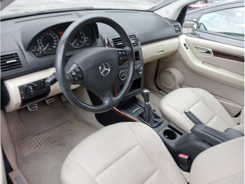 mercedes clase a (w169) del año 2005