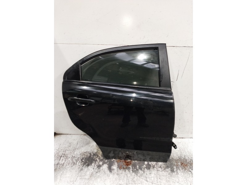 Recambio de puerta trasera derecha para kia rio (yb) attract referencia OEM IAM   5P
