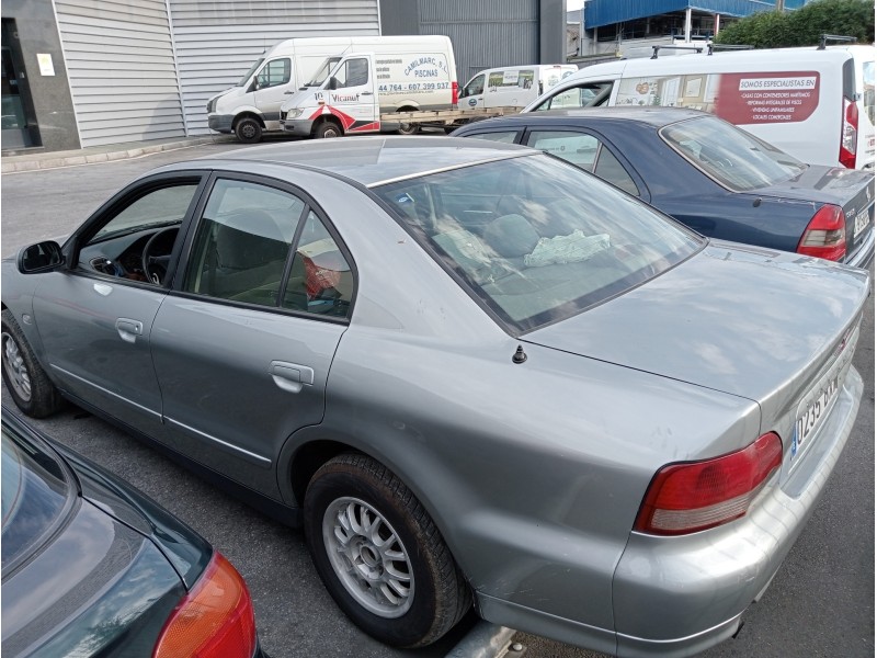 mitsubishi galant berlina (ea0) del año 2000