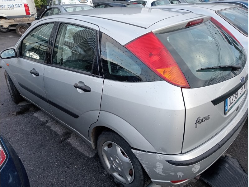 ford focus berlina (cak) del año 2003