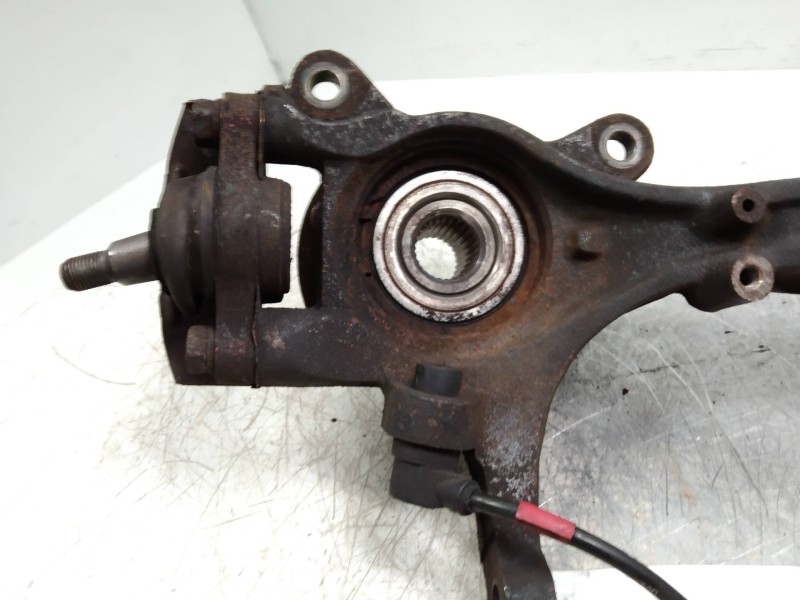 Recambio de mangueta delantera derecha para hyundai sonata (y4) 2.5 v6 cat referencia OEM IAM   