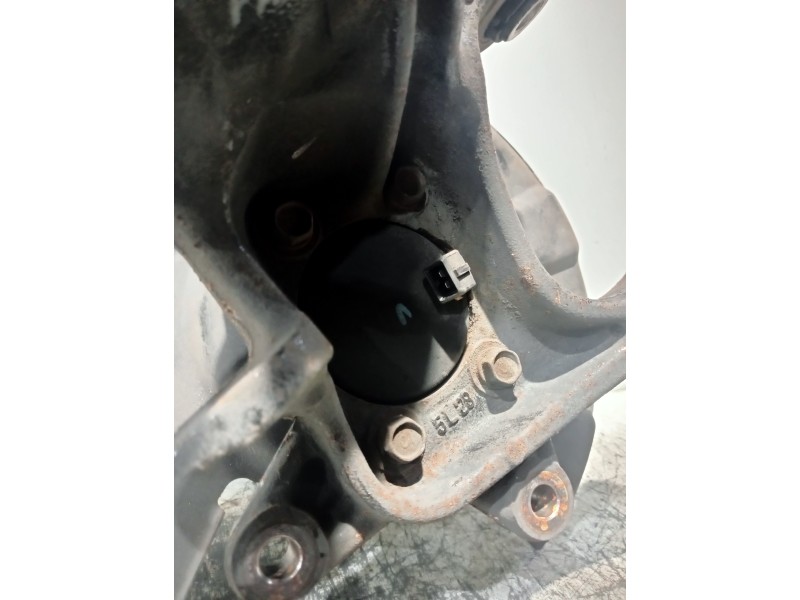 Recambio de mangueta trasera izquierda para kia optima vision referencia OEM IAM 58243C1500  