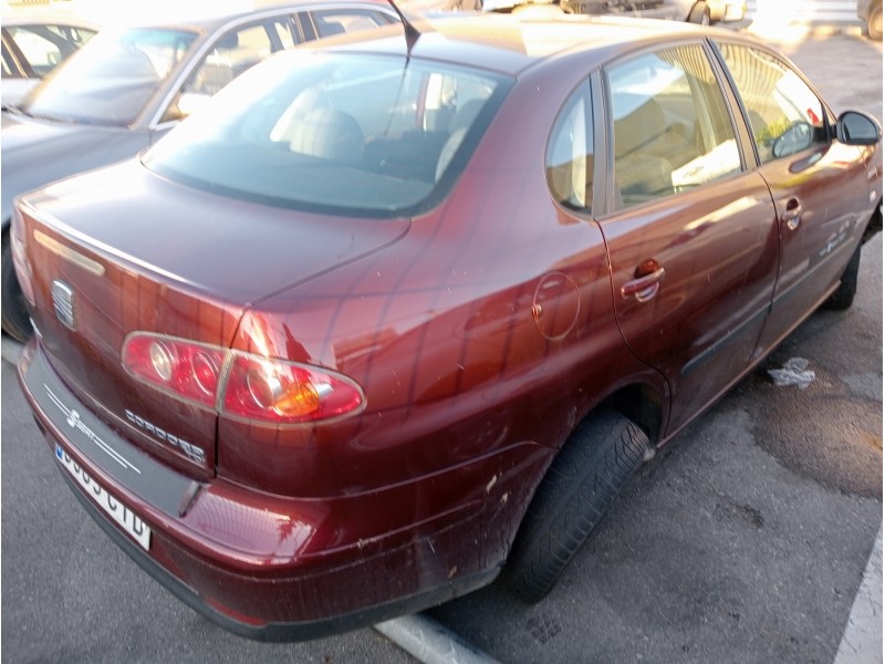 seat cordoba berlina (6l2) del año 2004