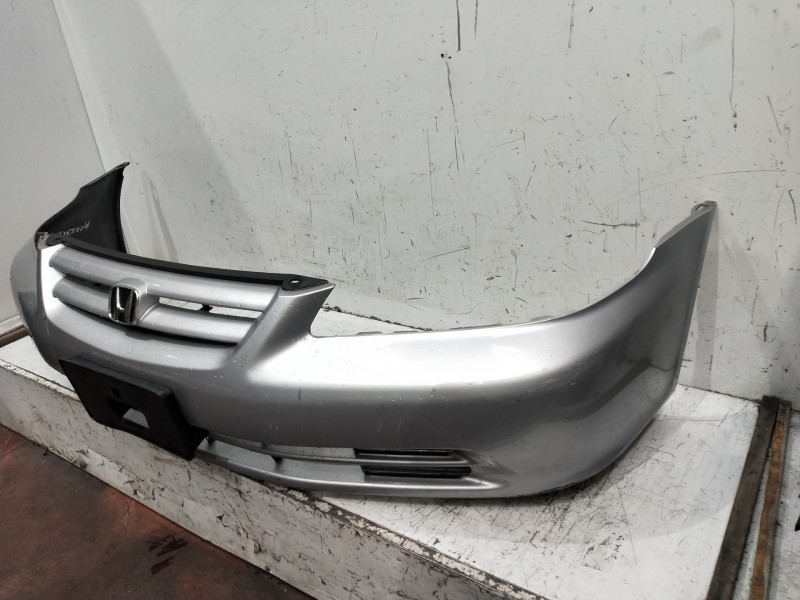 Recambio de paragolpes delantero para honda accord berlina (cg7-9/ch1-7) referencia OEM IAM   