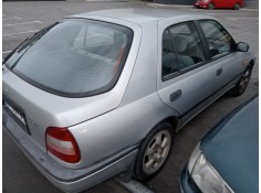 nissan sunny berlina (n14) del año 1994 2