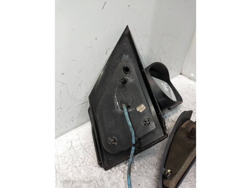 Recambio de retrovisor derecho para citroen c2 furio referencia OEM IAM   