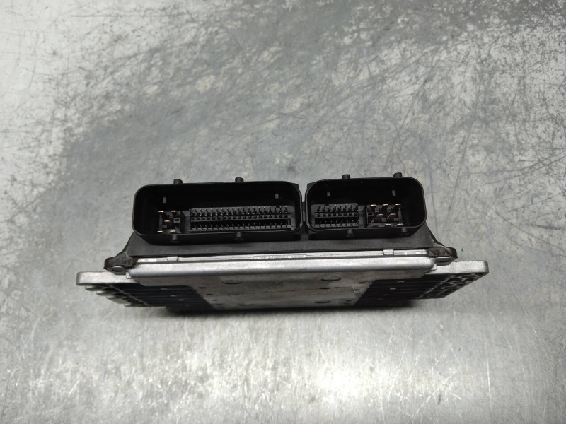 Recambio de centralita motor uce para nissan primera berlina (p12) acenta referencia OEM IAM MEC32510 B13401 ZF