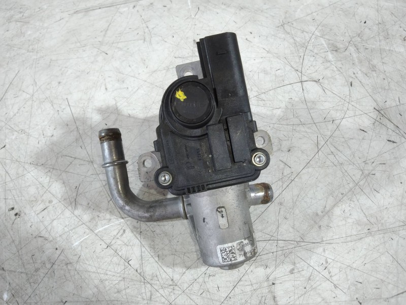 Recambio de valvula egr para renault clio iii dynamique referencia OEM IAM 70036814 8200846454D H8200836385