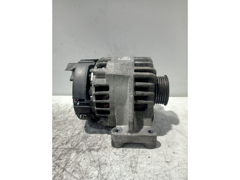Recambio de alternador para fiat grande punto (199) 1.4 16v dynamic referencia OEM IAM 51714791 09C758 
