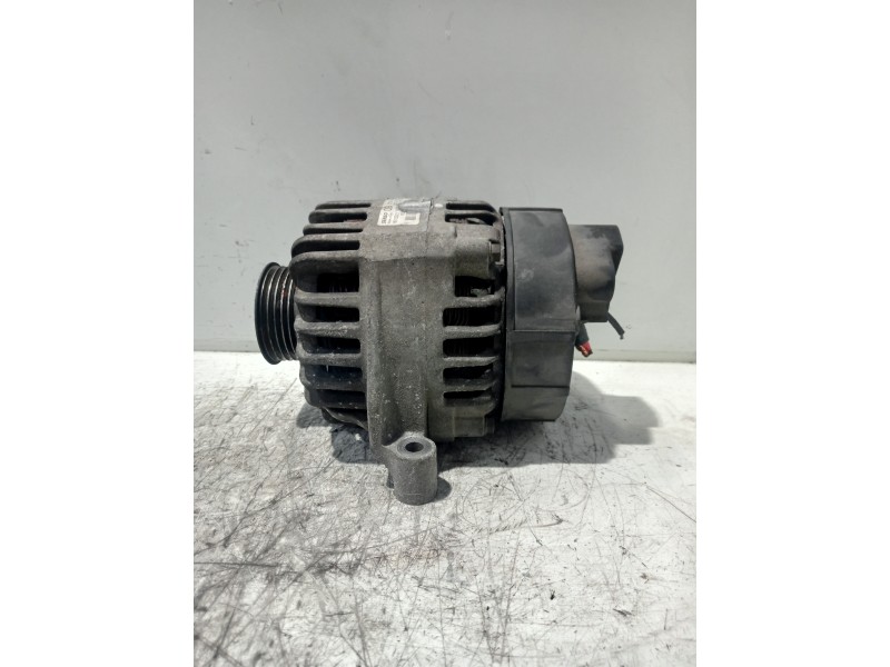 Recambio de alternador para fiat grande punto (199) 1.4 16v dynamic referencia OEM IAM 51714791 09C758 