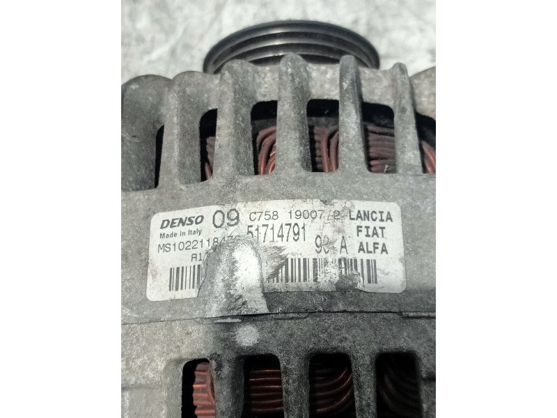 Recambio de alternador para fiat grande punto (199) 1.4 16v dynamic referencia OEM IAM 51714791 09C758 
