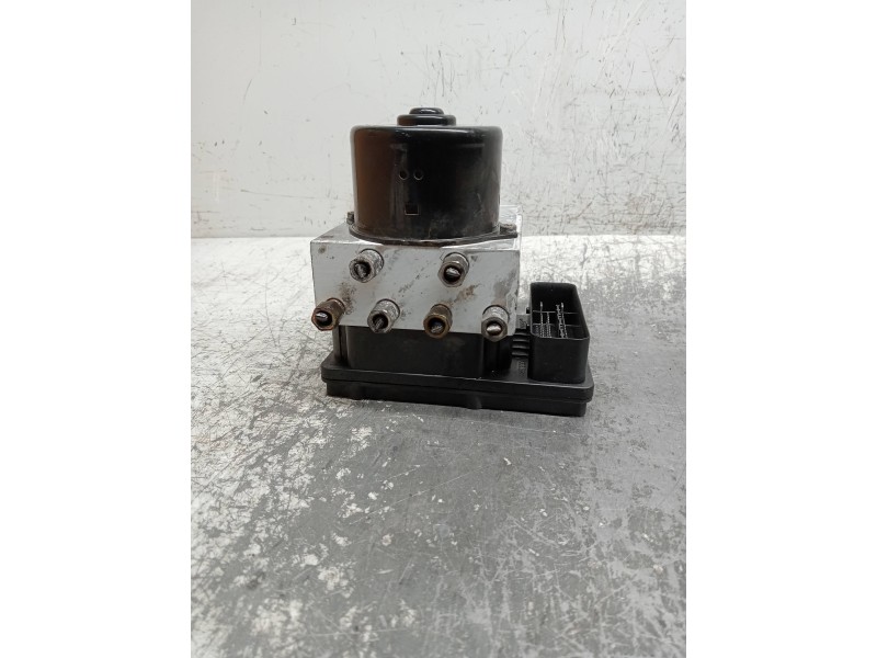 Recambio de abs para jeep gr. cherokee (wh) referencia OEM IAM 25092543033 P52089351AF 25020601764 25020600053