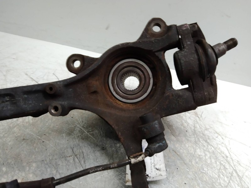 Recambio de mangueta delantera izquierda para hyundai sonata (y4) 2.5 v6 cat referencia OEM IAM   