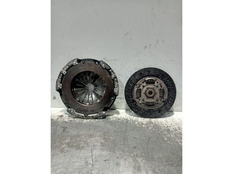 Recambio de kit embrague para fiat grande punto (199) 1.4 16v dynamic referencia OEM IAM  194764 / 195505 