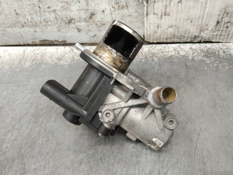 Recambio de valvula egr para renault clio iii dynamique referencia OEM IAM 70036814 8200846454D H8200836385