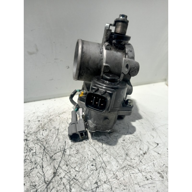 Recambio de caja mariposa para toyota corolla verso (r1) 2.0 d-4d luna referencia OEM IAM 8967221020 5C17 