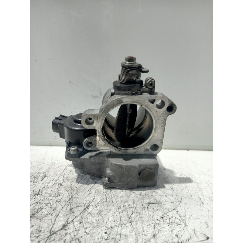 Recambio de caja mariposa para toyota corolla verso (r1) 2.0 d-4d luna referencia OEM IAM 8967221020 5C17 