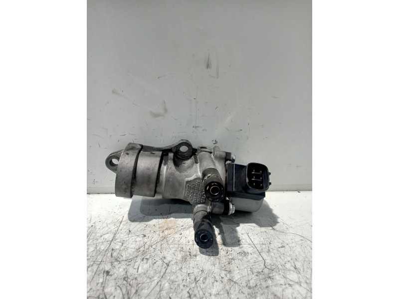 Recambio de valvula egr para toyota corolla verso (r1) 2.0 d-4d luna referencia OEM IAM 2562027090 1350008110 