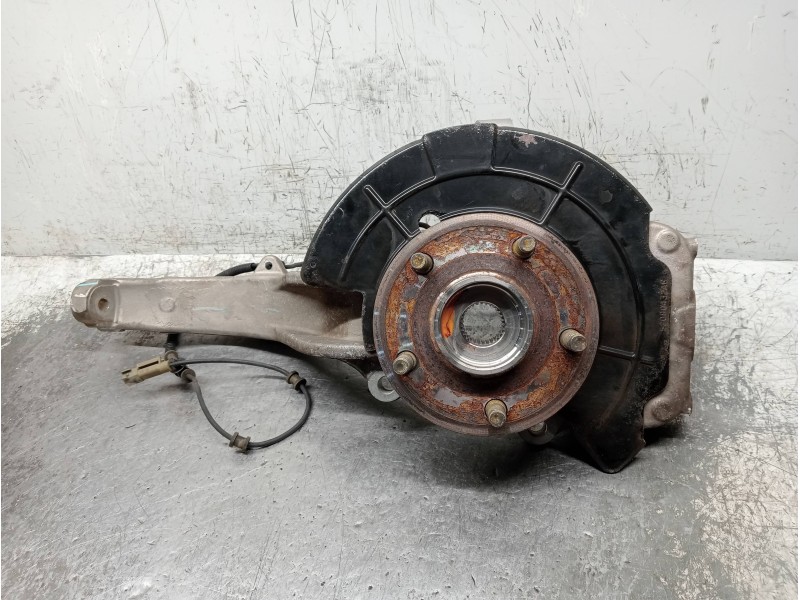 Recambio de mangueta delantera derecha para jeep gr. cherokee (wh) referencia OEM IAM   