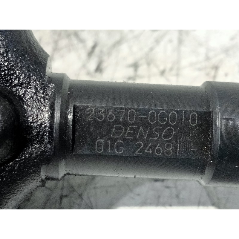 Recambio de inyector para toyota corolla verso (r1) 2.0 d-4d luna referencia OEM IAM 236700G010 01G24681 