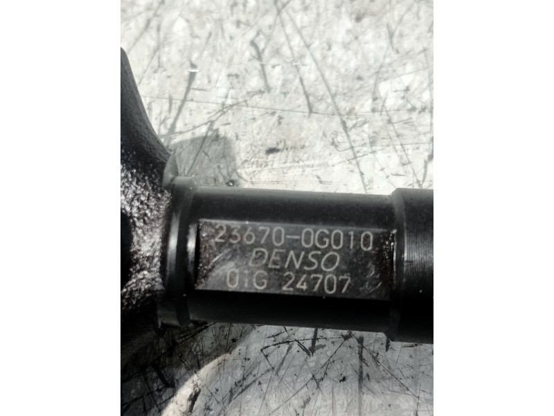 Recambio de inyector para toyota corolla verso (r1) 2.0 d-4d luna referencia OEM IAM 236700G010 01G24707 