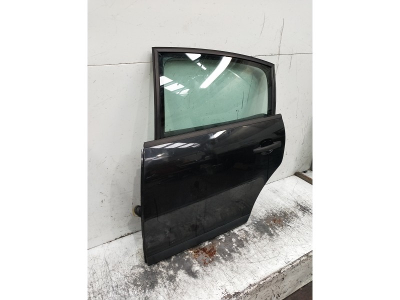 Recambio de puerta trasera izquierda para citroen c4 berlina collection referencia OEM IAM   5P