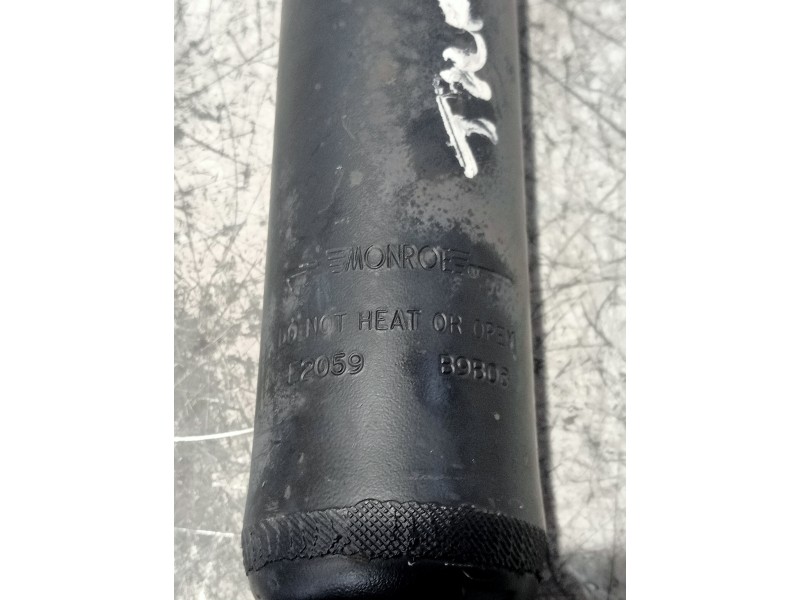 Recambio de amortiguador trasero derecho para citroen c8 hdi 120 premier referencia OEM IAM E2059  