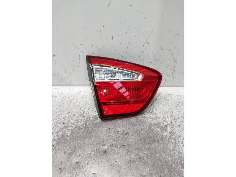 Recambio de piloto trasero izquierdo interior para kia rio (yb) attract referencia OEM IAM 924031W2  