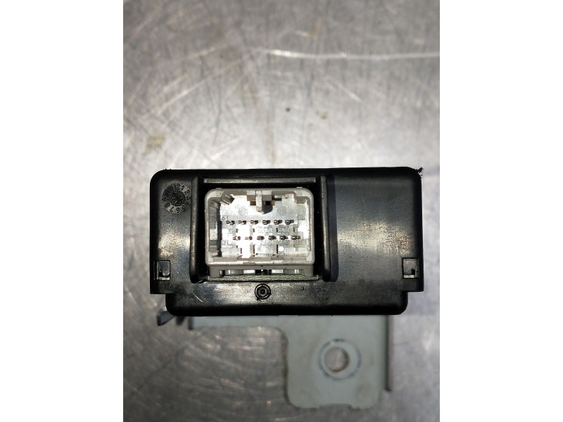 Recambio de modulo electronico para kia rio (yb) attract referencia OEM IAM 223126122 958001W200 