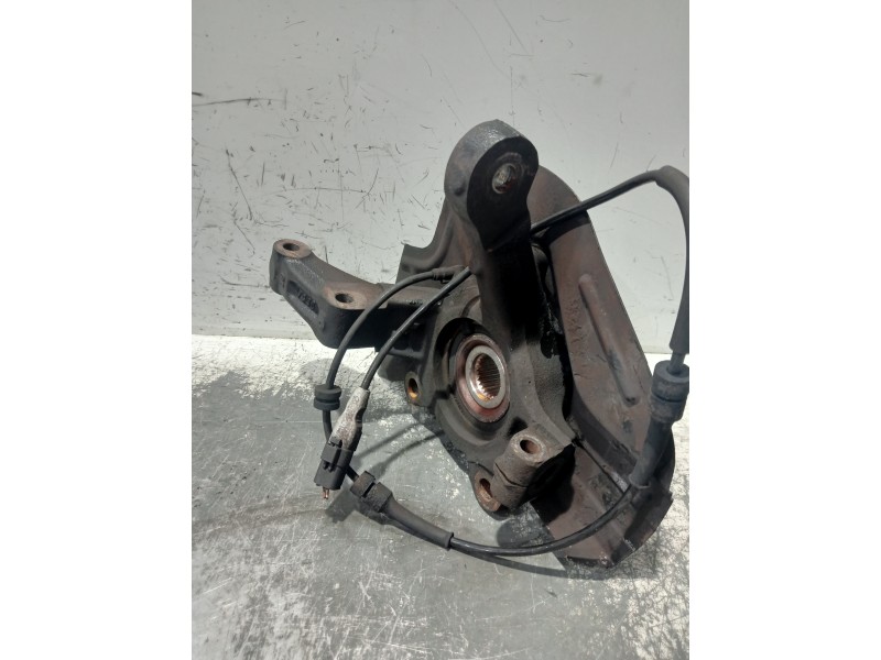 Recambio de mangueta delantera derecha para citroen c8 hdi 120 premier referencia OEM IAM  32579 