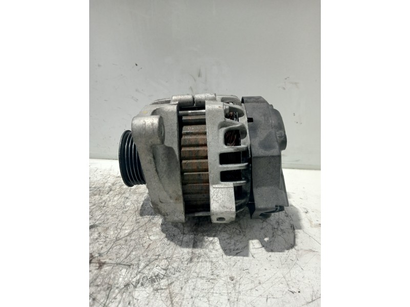 Recambio de alternador para kia rio (yb) attract referencia OEM IAM 2622650 3730003355 