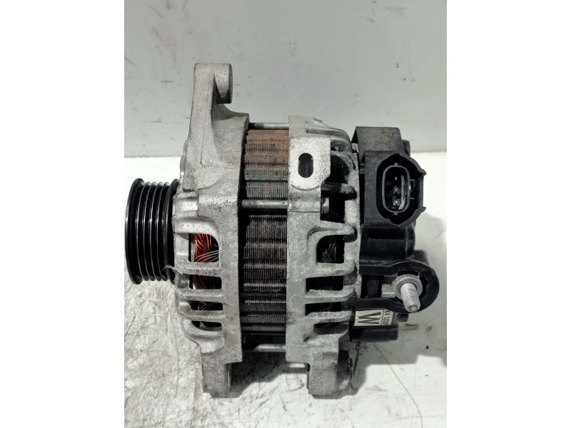 Recambio de alternador para kia rio (yb) attract referencia OEM IAM 2622650 3730003355 