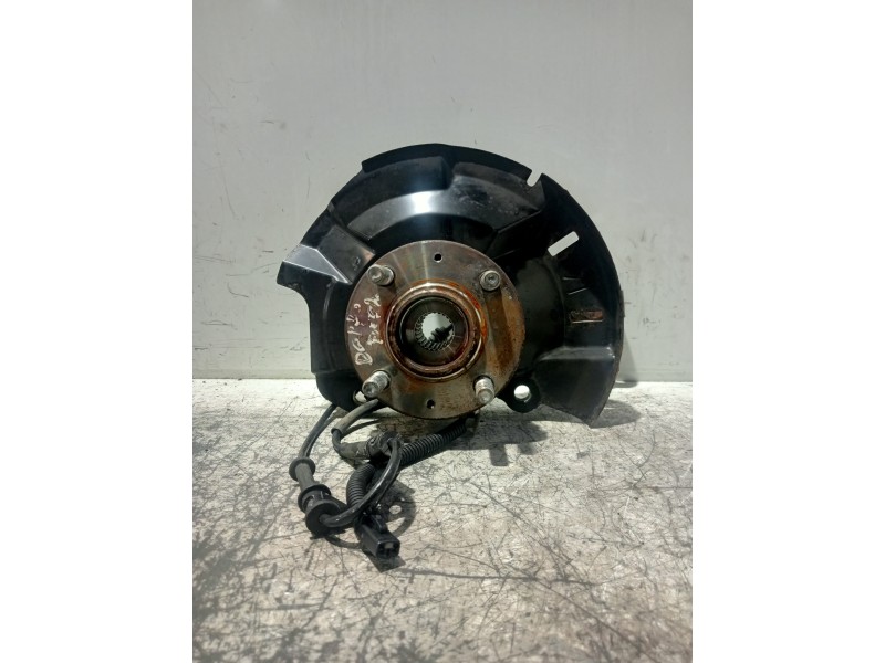 Recambio de mangueta delantera derecha para kia rio (yb) attract referencia OEM IAM   