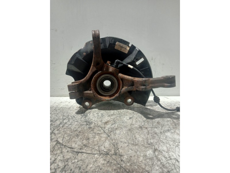 Recambio de mangueta delantera izquierda para kia rio (yb) attract referencia OEM IAM   