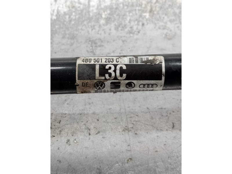 Recambio de transmision trasera derecha para audi a6 berlina (4b2) 2.5 tdi quattro referencia OEM IAM 4B0501203C  
