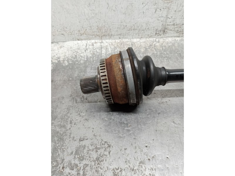 Recambio de transmision trasera izquierda para audi a6 berlina (4b2) 2.5 tdi quattro referencia OEM IAM 4B0501203C  