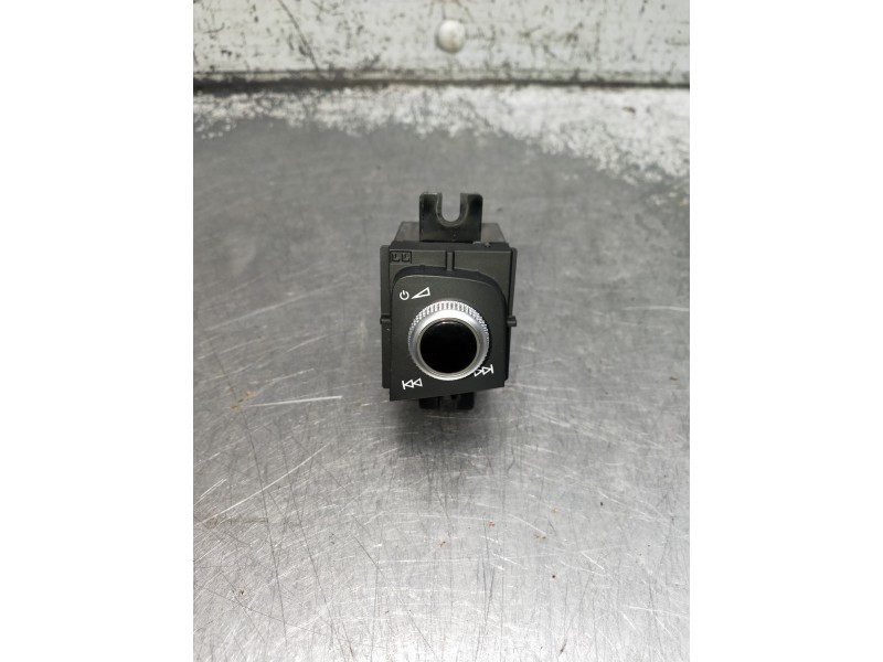 Recambio de mando multifuncion para audi a4 avant (8wd) referencia OEM IAM 8W1919616 07S0108 