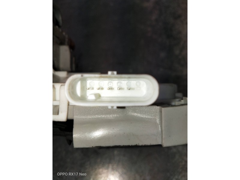 Recambio de motor cierre centralizado delantero derecho para audi a4 avant (8wd) referencia OEM IAM 8X1837016C  5P