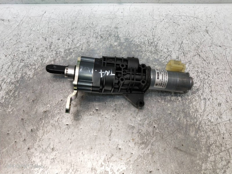 Recambio de motor cierre centralizado porton para audi a4 avant (8wd) referencia OEM IAM 1397221037 8W9827852A. 0390204156 5P