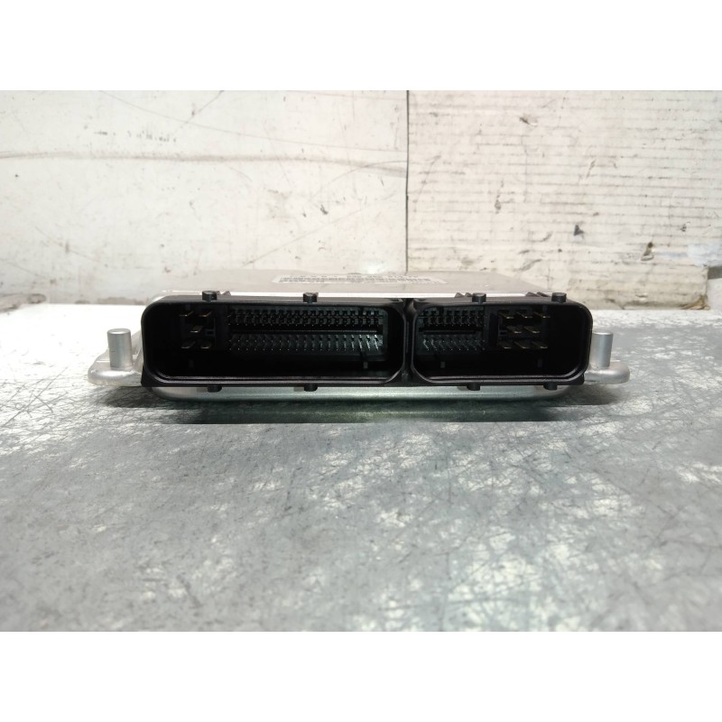 Recambio de centralita motor uce para audi a4 avant (8e) 1.9 tdi (96kw) referencia OEM IAM 0281010729 038906019FP EDC15P