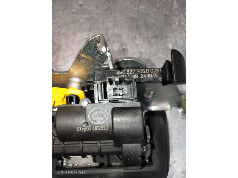 Recambio de motor cierre centralizado porton para audi a4 avant (8wd) referencia OEM IAM 4M0827506D  5P