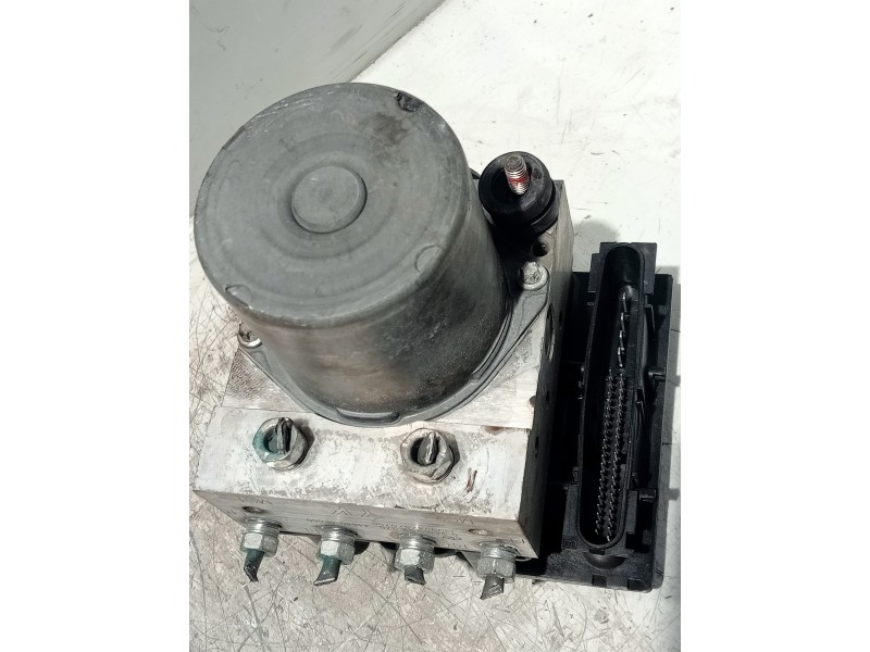 Recambio de abs para toyota verso 2.0 d-4d cat referencia OEM IAM 0265951990 0265252275 445400F060