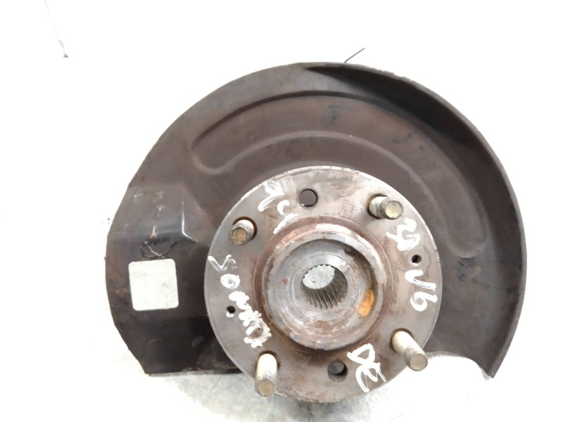 Recambio de mangueta delantera derecha para hyundai sonata (y3) 3.0 v6 gls referencia OEM IAM   