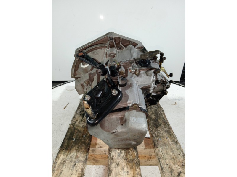 Recambio de caja cambios para citroen saxo referencia OEM IAM 20CF03 0097737 5V