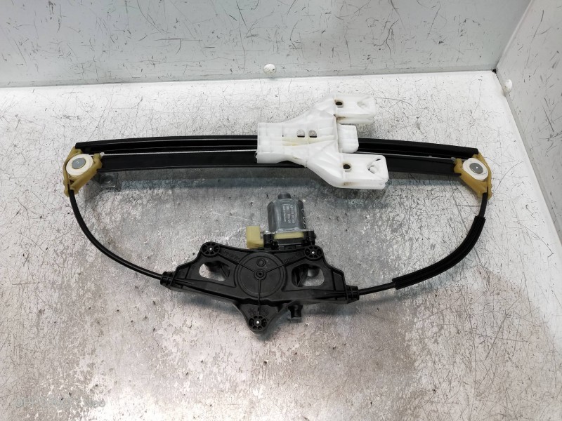 Recambio de elevalunas trasero derecho para audi a4 avant (8wd) referencia OEM IAM 8W0839462  5P