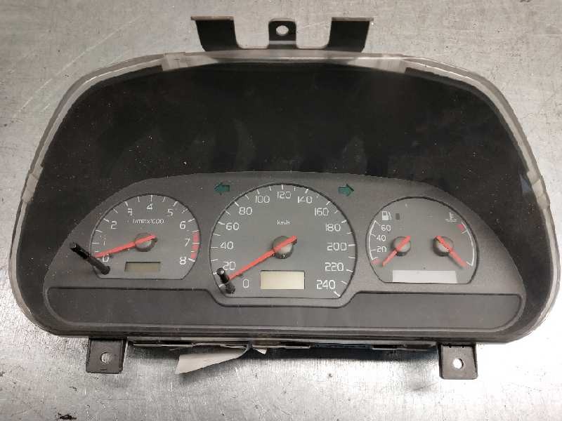 Recambio de cuadro instrumentos para volvo s40 berlina 1.8 16v cat referencia OEM IAM 30862000001 OP0200015 
