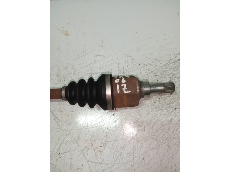 Recambio de transmision delantera izquierda para peugeot 207 xs referencia OEM IAM   